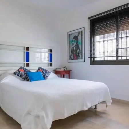 Apartamento Con Piscina * Fuengirola